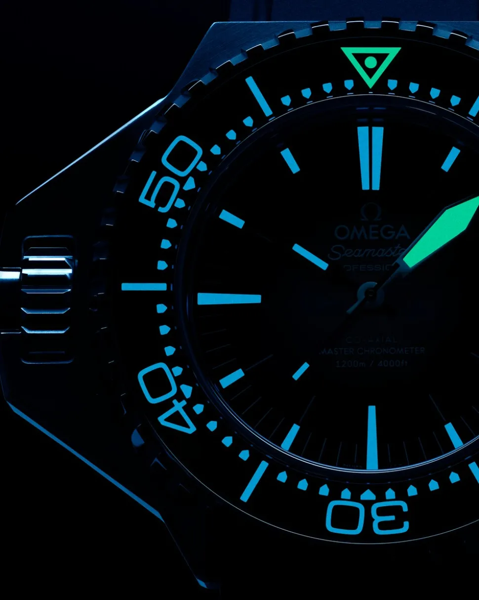 55x45 mm, O‑MEGASTEEL on rubber strap